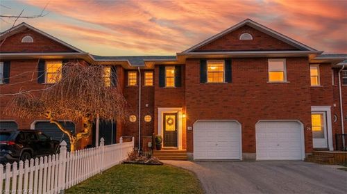 28 Swayze Crt, Smithville, ON, L0R2A0 | Card Image