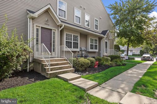 5004 Essex Ln, MOUNT LAUREL, NJ, 08054-6713 | Card Image