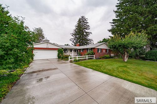 1131 Atlantic St, Idaho Falls, ID, 83404-7013 | Card Image