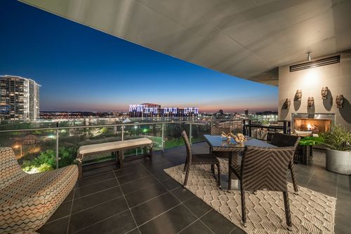 apt-1401-3130 N Harwood St, Dallas, TX, 75201-1118 | Card Image