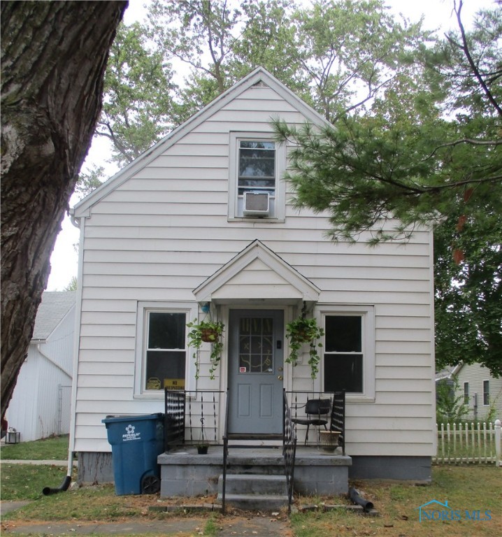 Lewis St, Bryan, OH 43506