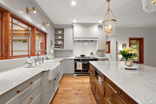 1173 Garden Gate Dr, Brentwood Bay, BC, V8M2H6 | Card Image