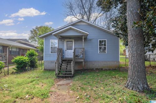 621 Bell Ave, TARRANT, AL, 35217-3627 | Card Image