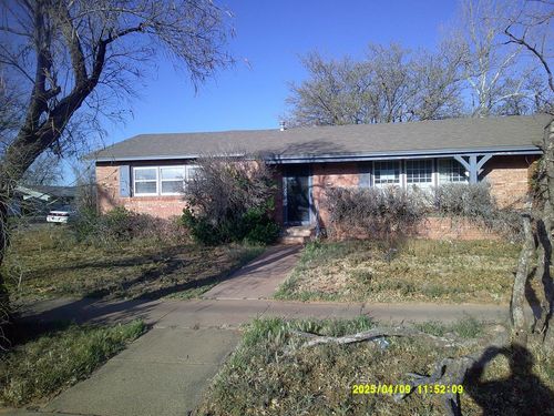 1702 N Avenue G, Lamesa, TX, 79331-3131 | Card Image