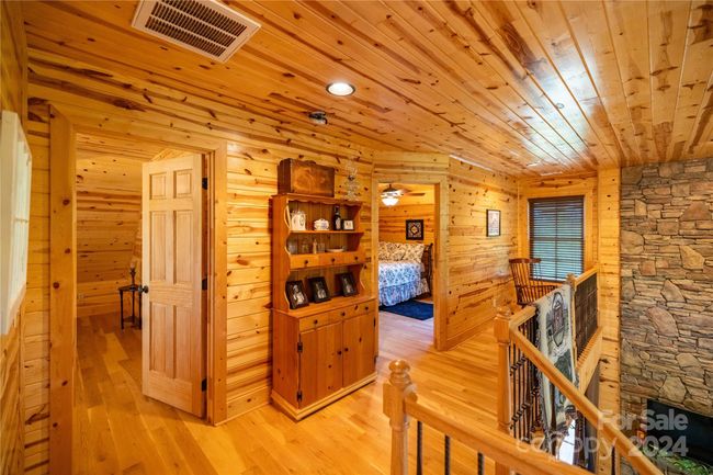 274 Cliffside Dr, House other with 3 bedrooms, 3 bathrooms and null parking in Glade Valley NC | Image 23