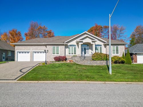 30 Vermont Crescent, North Bay, ON, P1C1L5 | Card Image