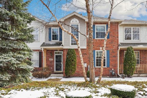 6577 Pine Lake Dr, Tinley Park, IL, 60477-5532 | Card Image