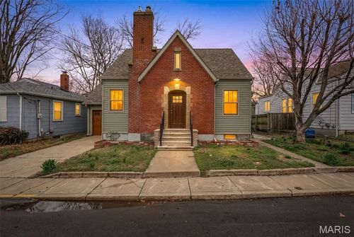 263 Jefferson St, Ste Genevieve, MO, 63670-1313 | Card Image