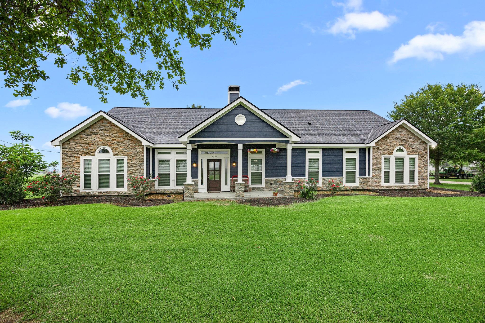 Residential in East Bernard