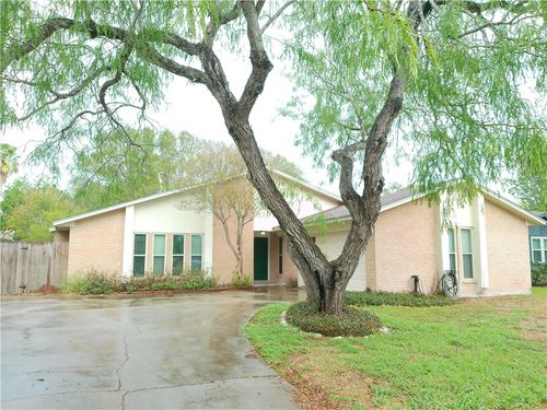 6306 Kristin Dr, Corpus Christi, TX, 78414-3011 | Card Image