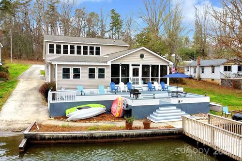 938 Pinehaven Dr, New London, NC, 28127-7687 | Card Image