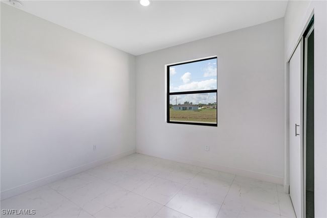 6032 Keystone Circle, House other with 4 bedrooms, 2 bathrooms and null parking in Labelle FL | Image 23