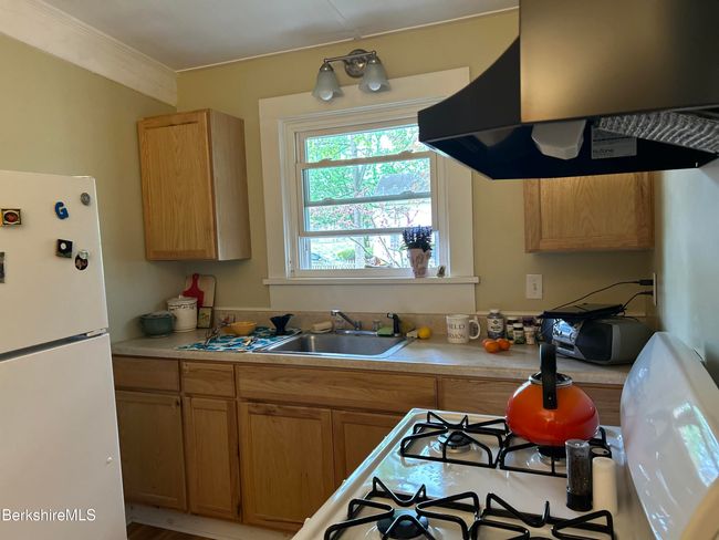 163 Front St, Home with 4 bedrooms, 4 bathrooms and null parking in Housatonic MA | Image 15