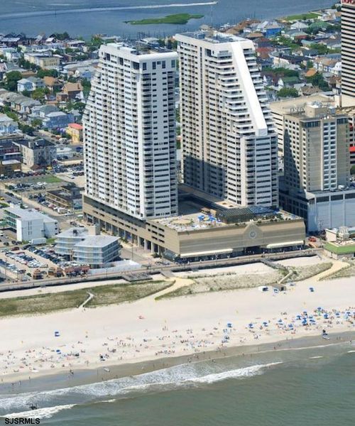 3101 Boardwalk, Atlantic City, NJ, 08401-5102 | Card Image