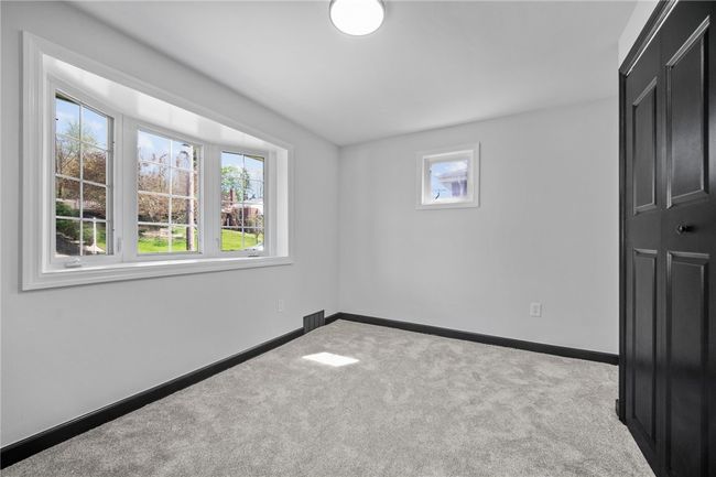 114 Biscayne Ter, House other with 3 bedrooms, 2 bathrooms and 1 parking in Pittsburgh PA | Image 9