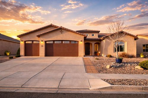 7413 Kodiak Rd Ne, Rio Rancho, NM, 87144-8203 | Card Image