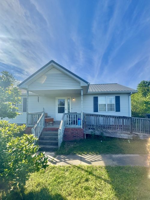 1233 Claylick Rd, White Bluff, TN, 37187-4507 | Card Image