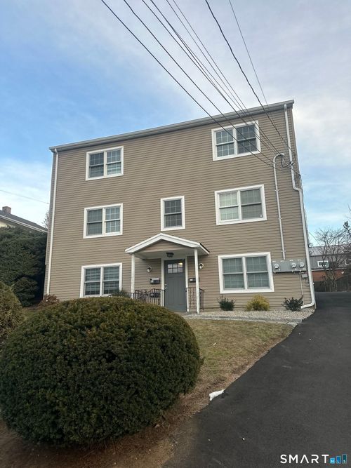 b-179 Longview Ave, Fairfield, CT, 06824-6126 | Card Image