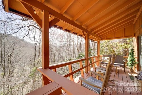 106 Sage Crk, Maggie Valley, NC, 28751 | Card Image