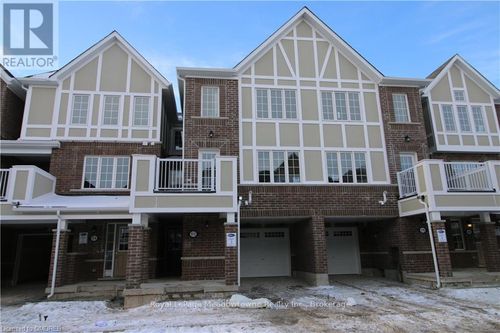 572 Allport Gate, Milton (CL Clarke), ON, L9T9J3 | Card Image