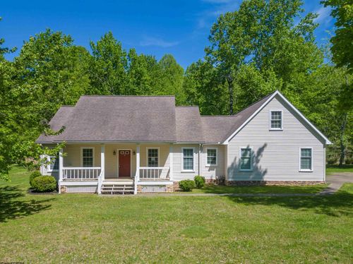 579 Black Cherry Drive, Fairmont, WV, 26554 | Card Image