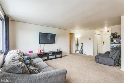 apt-818-1900 Lyttonsville Rd, SILVER SPRING, MD, 20910-2270 | Card Image