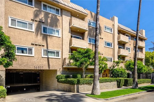 unit-107-14607 Erwin St, Van Nuys, CA, 91411-2345 | Card Image