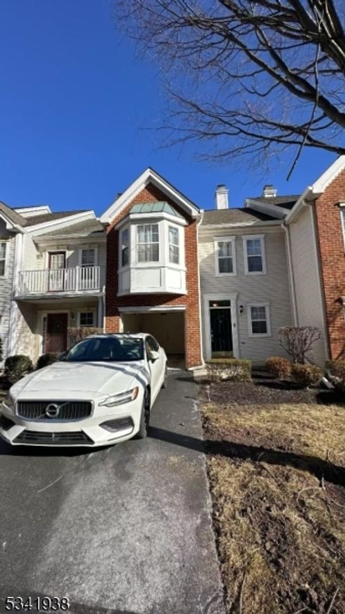 2805 Johnson Cir, Bridgewater, NJ, 08807-5538 | Card Image