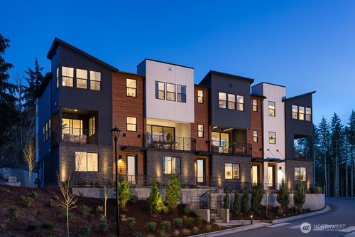 c-10811 (HS 111) 120th Ln Ne, Kirkland, WA, 98033-4645 | Card Image