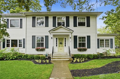 3 Forrer Blvd, Oakwood, OH, 45419-3160 | Card Image