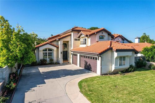 17543 Saticoy St, Northridge, CA, 91325-4500 | Card Image