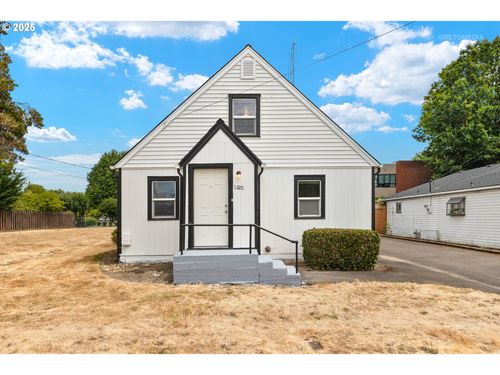 1220 Sw Melrose Ave, McMinnville, OR, 97128-6619 | Card Image