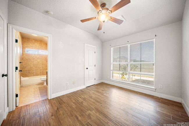 7006 Robin Hood Way, House other with 3 bedrooms, 3 bathrooms and null parking in Schertz TX | Image 25