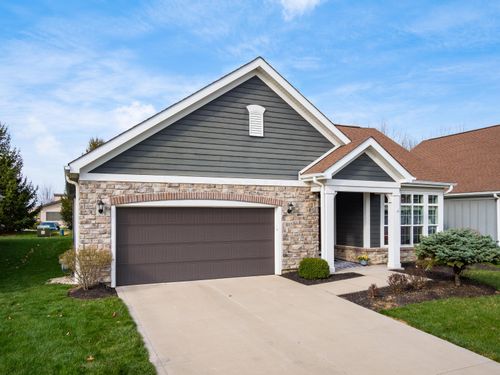 8015 Summitpoint Place, Lewis Center, OH, 43035 | Card Image