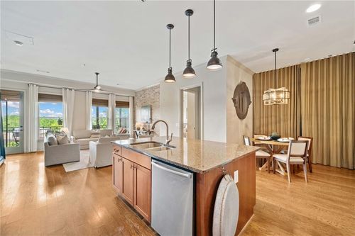 unit-210-360 Chambers St, Woodstock, GA, 30188-5094 | Card Image