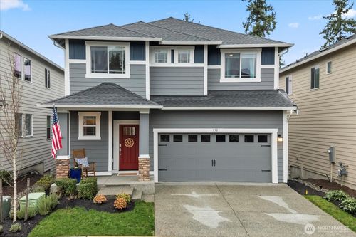 932 121st Ave Se, Lake Stevens, WA, 98258-8921 | Card Image