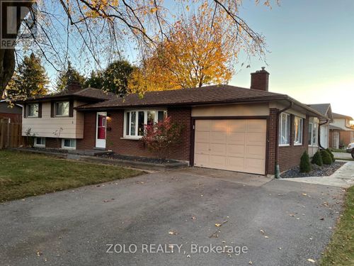 lower-3 Old York Cres, Kitchener, ON, N2B3G2 | Card Image