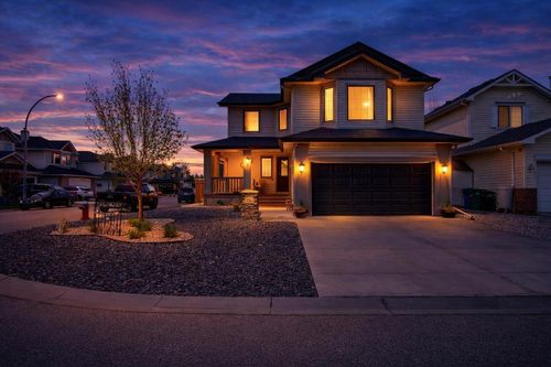 750 Cimarron Close, Okotoks, AB, T1S1X4 | Card Image