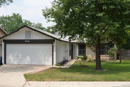 9409 Autumn Branches, San Antonio, TX, 78254-5812 | Card Image