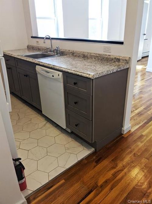 2-24-26 Academy St, Poughkeepsie, NY, 12601-3302 | Card Image