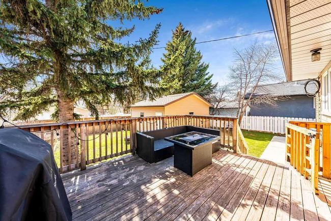 3023 Beil Avenue Nw, Home with 5 bedrooms, 2 bathrooms and 4 parking in Calgary AB | Image 35