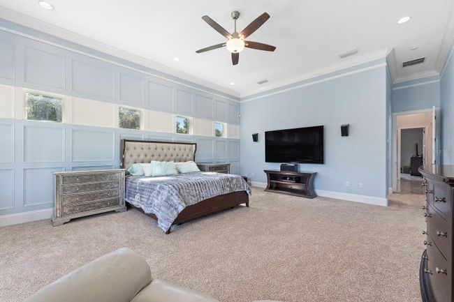 Downstairs master bedroom | Image 38