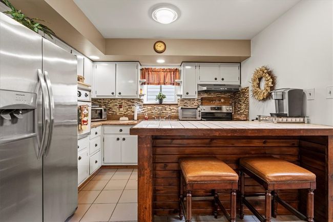 345 Grove St, House other with 3 bedrooms, 2 bathrooms and null parking in Mc Kees Rocks PA | Image 7