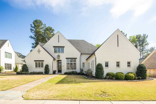9053 Winston Woods Cir S, Germantown, TN, 38139-1501 | Card Image