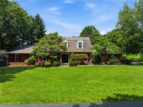 7461 National Pike, Uniontown, PA, 15401-5112 | Card Image