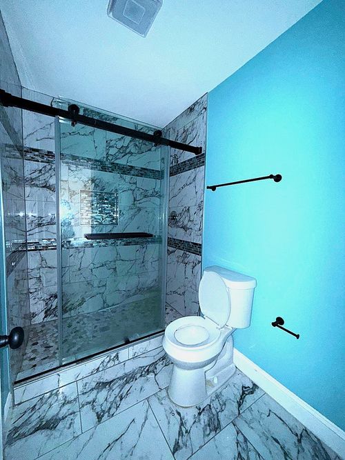 2406 S Marsalis Ave, Dallas, TX, 75216-2317 | Card Image