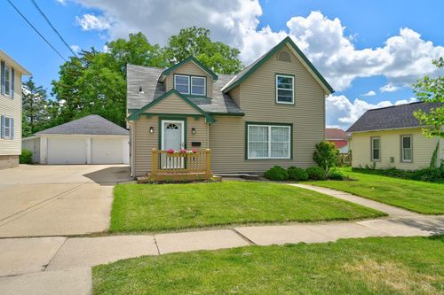 716 22nd Ave, Monroe, WI, 53566-1622 | Card Image