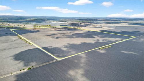 109 County Road 385, George West, TX, 78022-3953 | Card Image