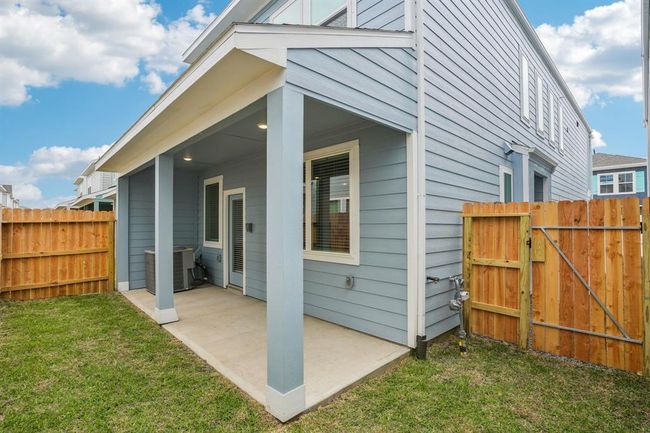 591 Avisa Dr, House other with 3 bedrooms, 3 bathrooms and 2 parking in Kemah TX | Image 48