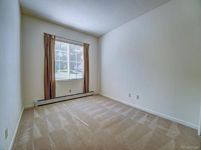 Guest Bedroom | Image 16